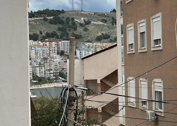 Seaside & Port Rooms-3 Min From Port! Affittacamere 3*