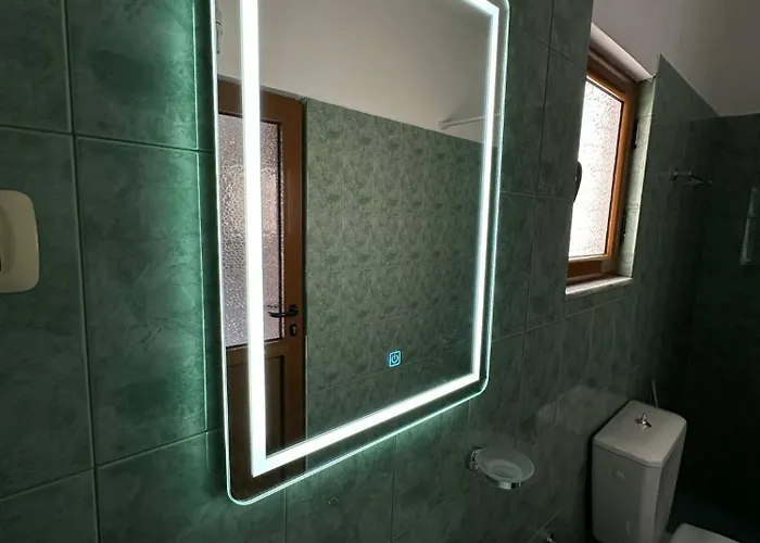 Seaside & Port Rooms-3 Min From Port! 3* Sarandë