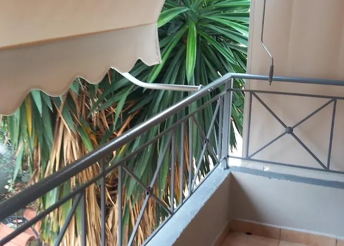 Seaside & Port Rooms-3 Min From Port! 3* Sarandë