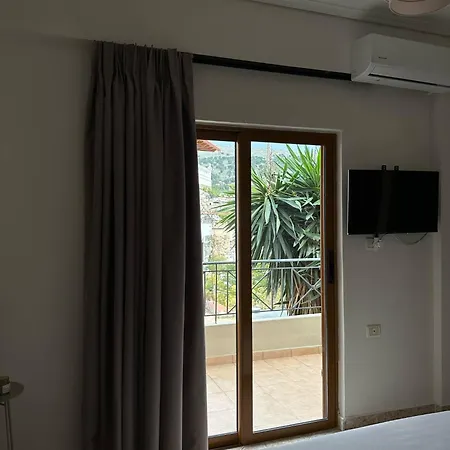 Pensjonat Seaside & Port Rooms-3 Min From Port! 3*