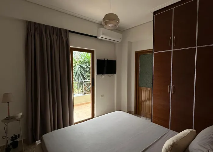 Pensjonat Seaside & Port Rooms-3 Min From Port! Saranda